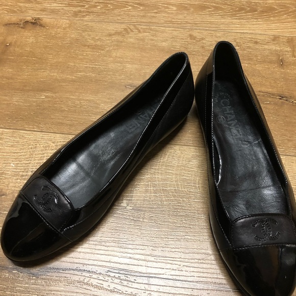 Authentic Chanel CC logo ballerina flats Sz 37 - Picture 2 of 8